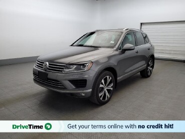 2017 Volkswagen Touareg in Williamstown, NJ 8094