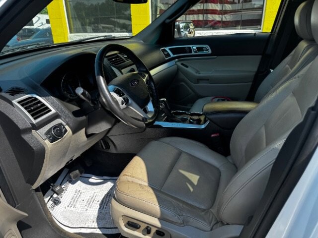 2018 Ford Explorer in Indianapolis, IN 46222-4002 - 18034771 8