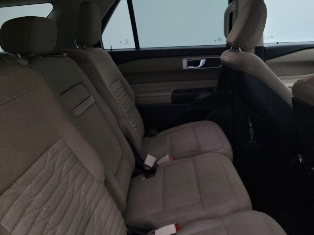 2020 Ford Explorer in Fort Myers, FL 33907 - 18034902 19