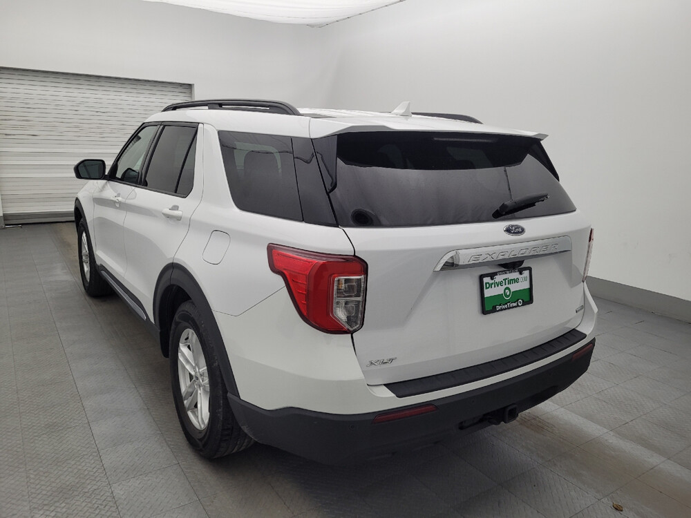 2020 Ford Explorer in Fort Myers, FL 33907 - 18034902 5