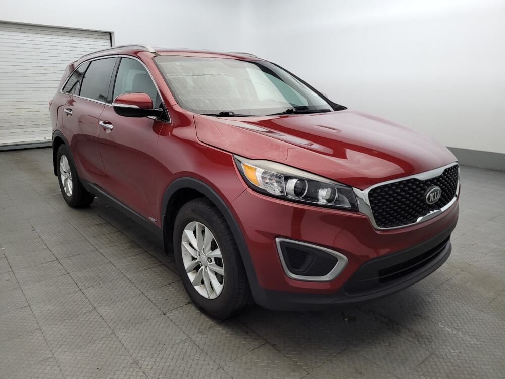 2016 Kia Sorento in Pittsburgh, PA 15236 - 18035125 13