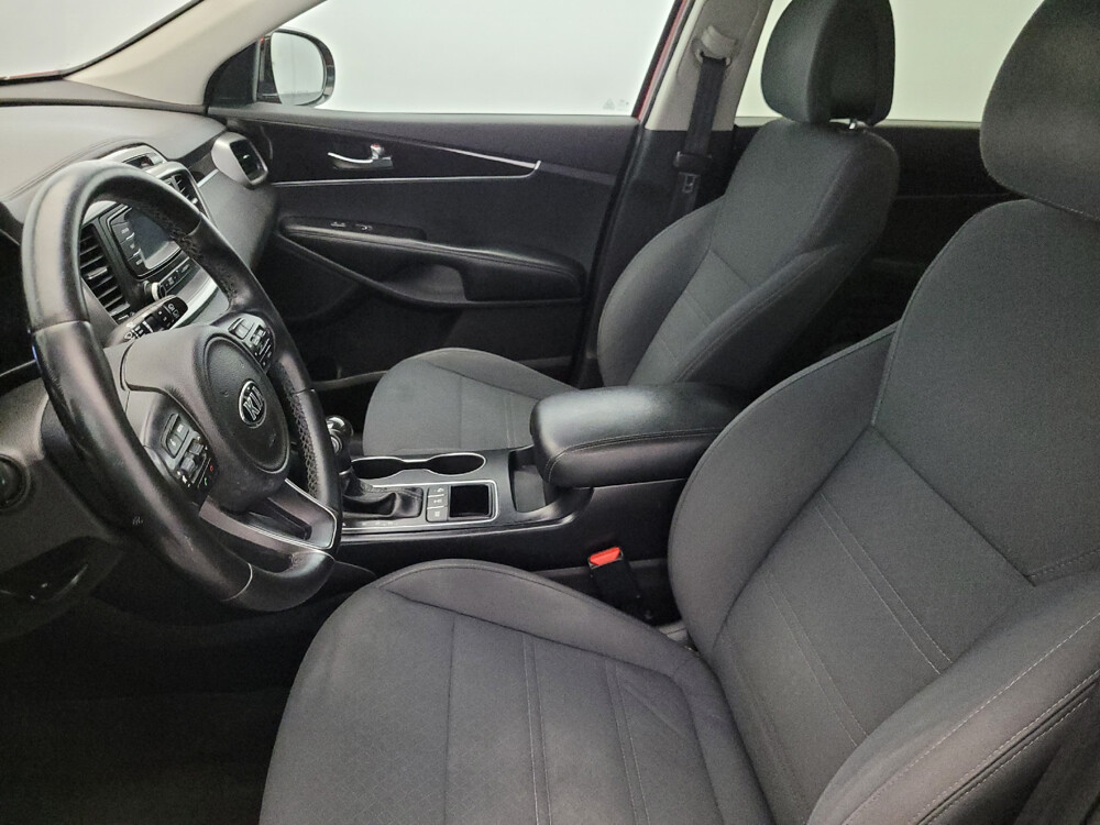 2016 Kia Sorento in Pittsburgh, PA 15236 - 18035125 17