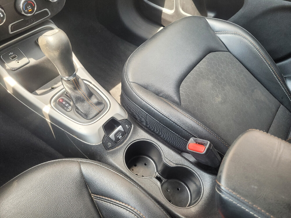 2018 Jeep Compass in Greenville, SC 29607 - 18035477 26