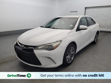 2016 Toyota Camry in Williamstown, NJ 8094