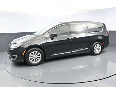 2018 Chrysler Pacifica in Winchester, VA 22602