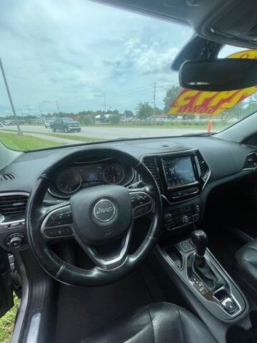 2019 Jeep Cherokee in Longwood, FL 32750 - 18035848 4