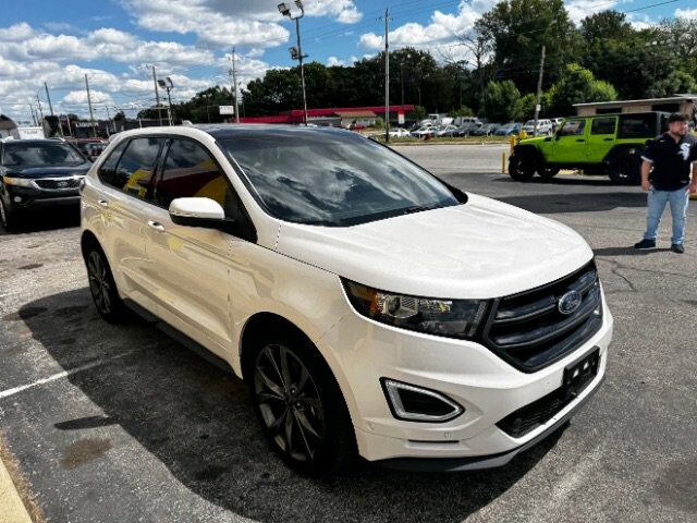 2018 Ford Edge in Indianapolis, IN 46222-4002 - 18035856 3