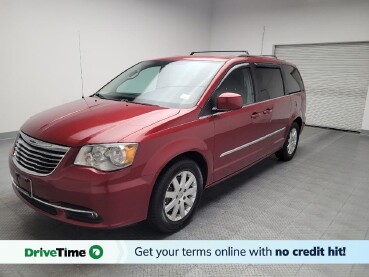 2014 Chrysler Town & Country in Sacramento, CA 95821