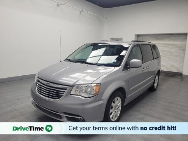 2016 Chrysler Town & Country in Las Vegas, NV 89102