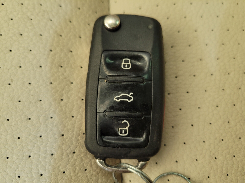 2014 Volkswagen Tiguan in Maple Heights, OH 44137 - 18036266 32