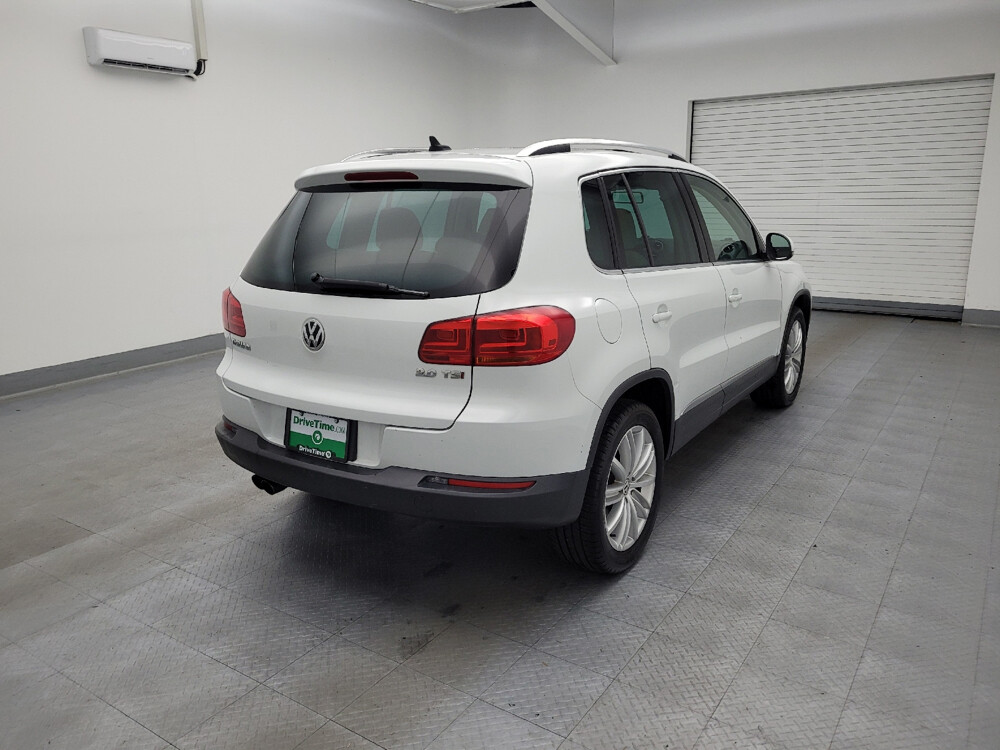 2014 Volkswagen Tiguan in Maple Heights, OH 44137 - 18036266 9