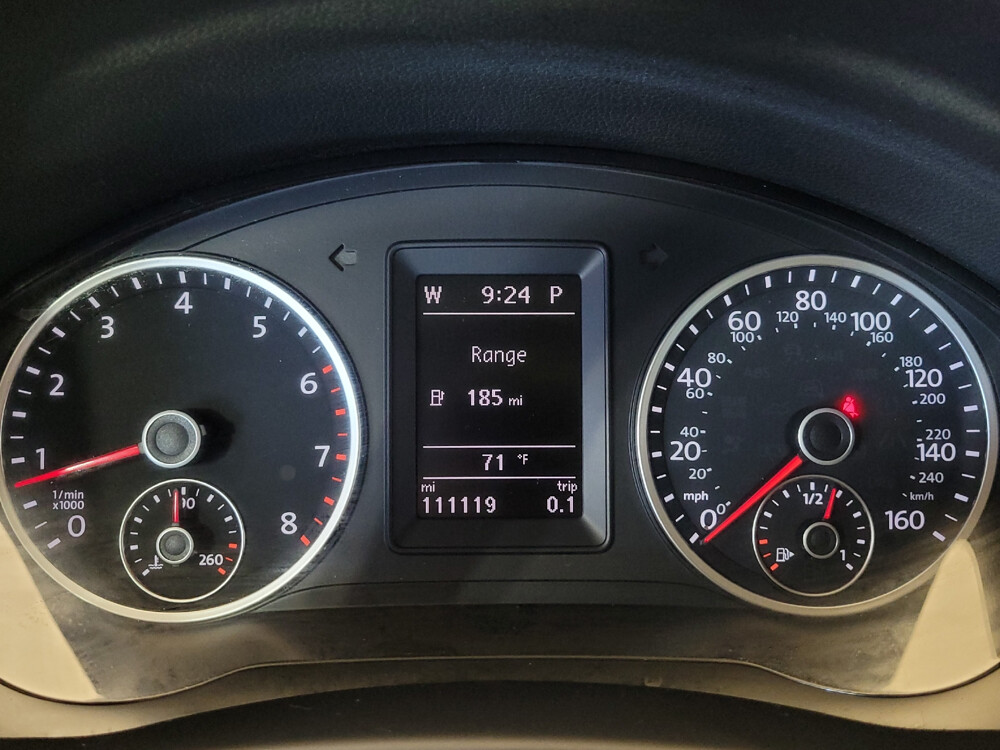 2014 Volkswagen Tiguan in Maple Heights, OH 44137 - 18036266 23