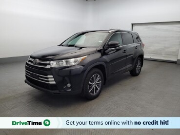 2017 Toyota Highlander in Pittsburgh, PA 15237
