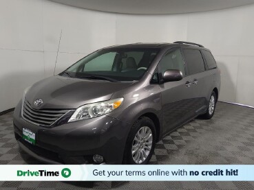2013 Toyota Sienna in Peoria, IL 61615