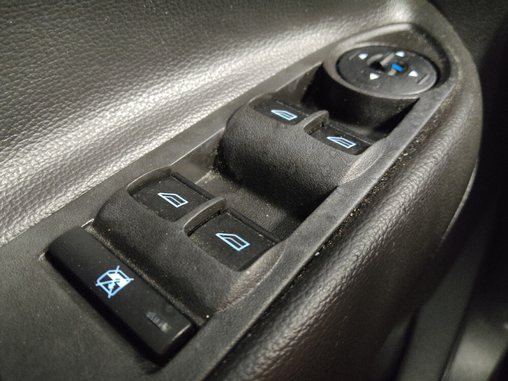 2017 Ford Escape in Round Rock, TX 78664 - 18036330 27