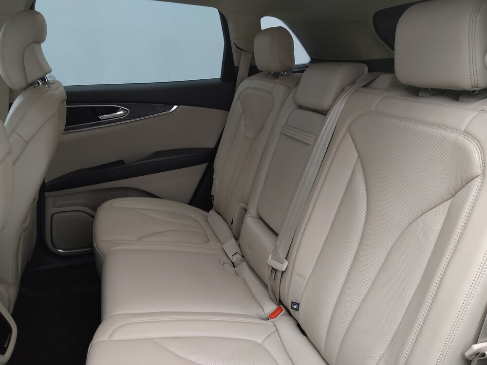 2016 Lincoln MKX in Fayetteville, NC 28304 - 18036346 18