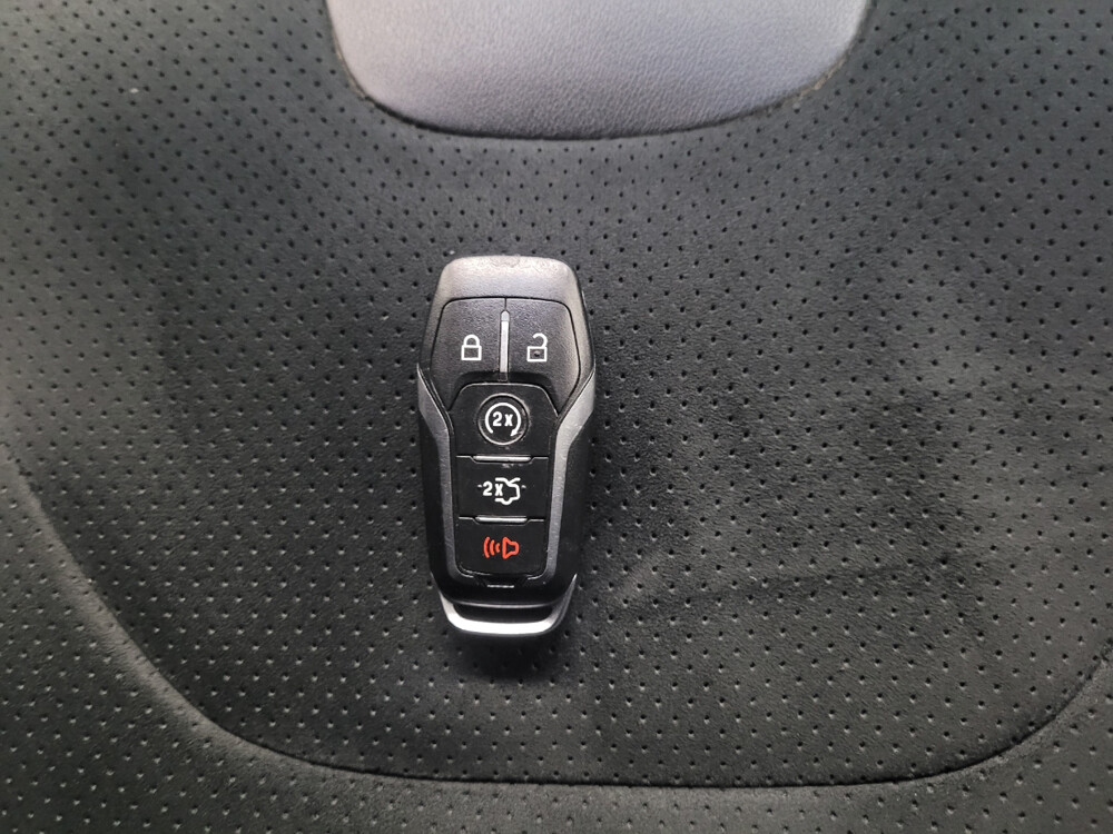 2016 Ford Edge in Las Vegas, NV 89102 - 18036450 32