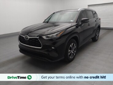 2020 Toyota Highlander in Gainesville, FL 32609