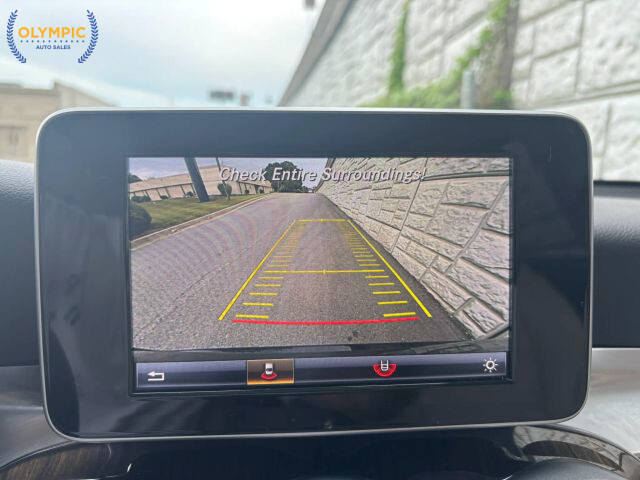 2017 Mercedes-Benz GLC 300 in Decatur, GA 30032 - 18036528 28