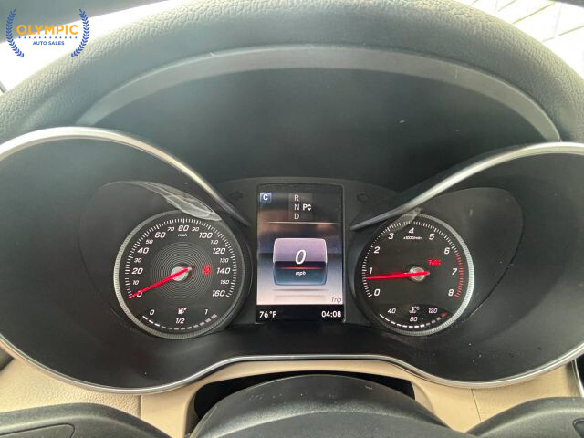 2017 Mercedes-Benz GLC 300 in Decatur, GA 30032 - 18036528 25