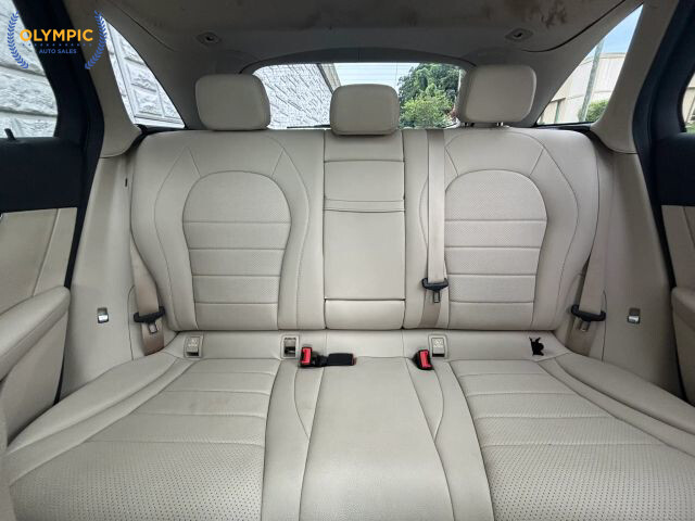 2017 Mercedes-Benz GLC 300 in Decatur, GA 30032 - 18036528 41