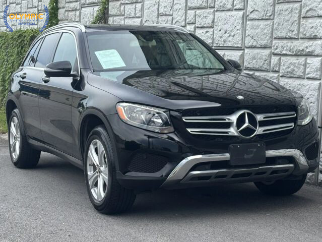 2017 Mercedes-Benz GLC 300 in Decatur, GA 30032 - 18036528 3