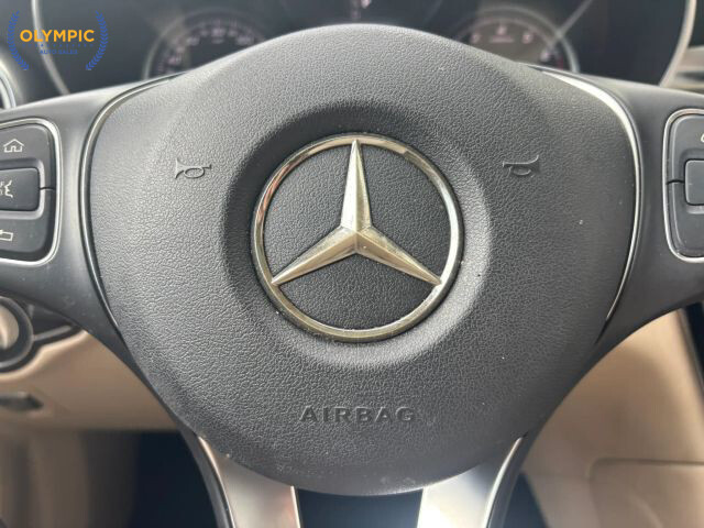 2017 Mercedes-Benz GLC 300 in Decatur, GA 30032 - 18036528 23