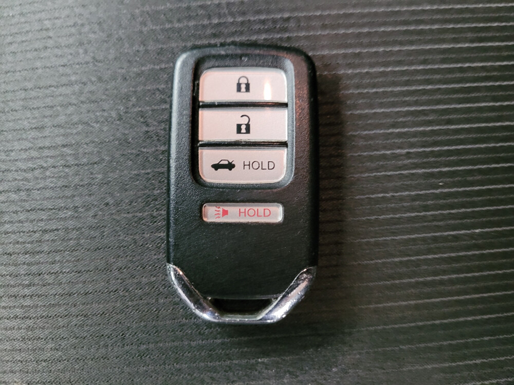 2018 Honda Accord in Eastpointe, MI 48021 - 18036666 32