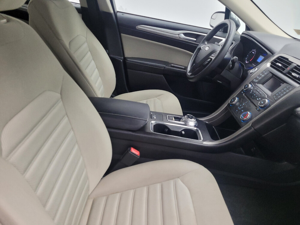 2018 Ford Fusion in Memphis, TN 38115 - 18036823 21
