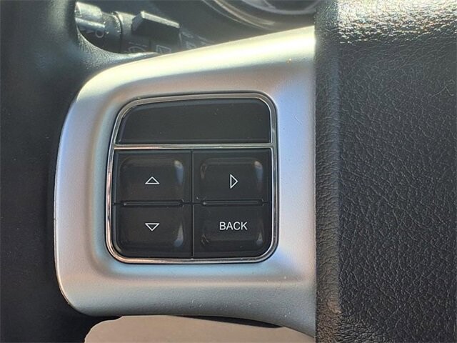 2016 Dodge Grand Caravan in Troy, IL 62294-1376 - 18036932 11