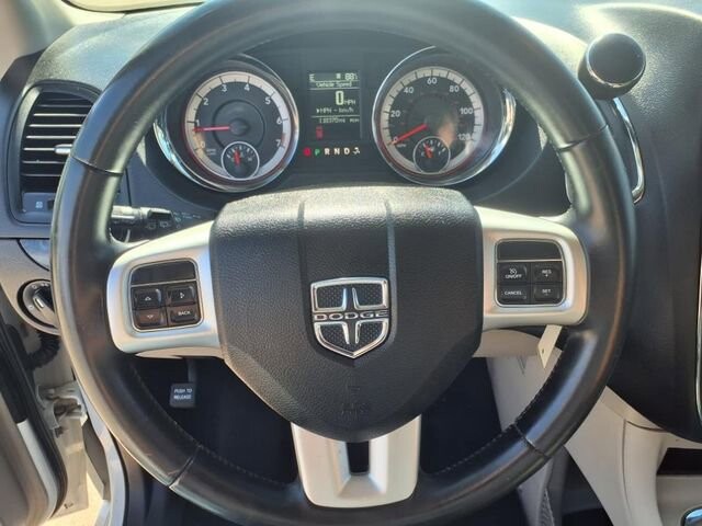 2016 Dodge Grand Caravan in Troy, IL 62294-1376 - 18036932 13