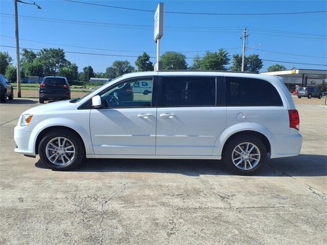 2016 Dodge Grand Caravan in Troy, IL 62294-1376 - 18036932 2