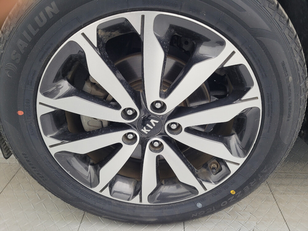 2017 Kia Sportage in Tampa, FL 33619 - 18037017 31