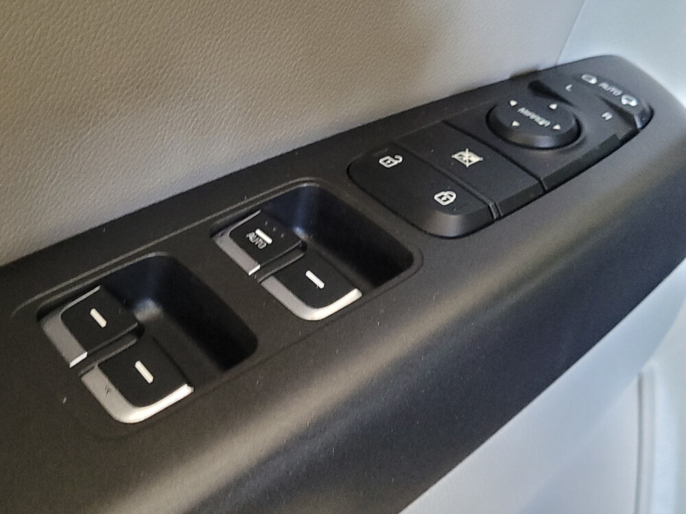 2017 Kia Sportage in Tampa, FL 33619 - 18037017 27