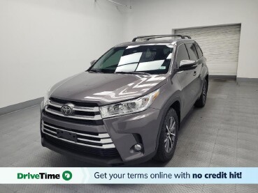 2017 Toyota Highlander in Las Vegas, NV 89104