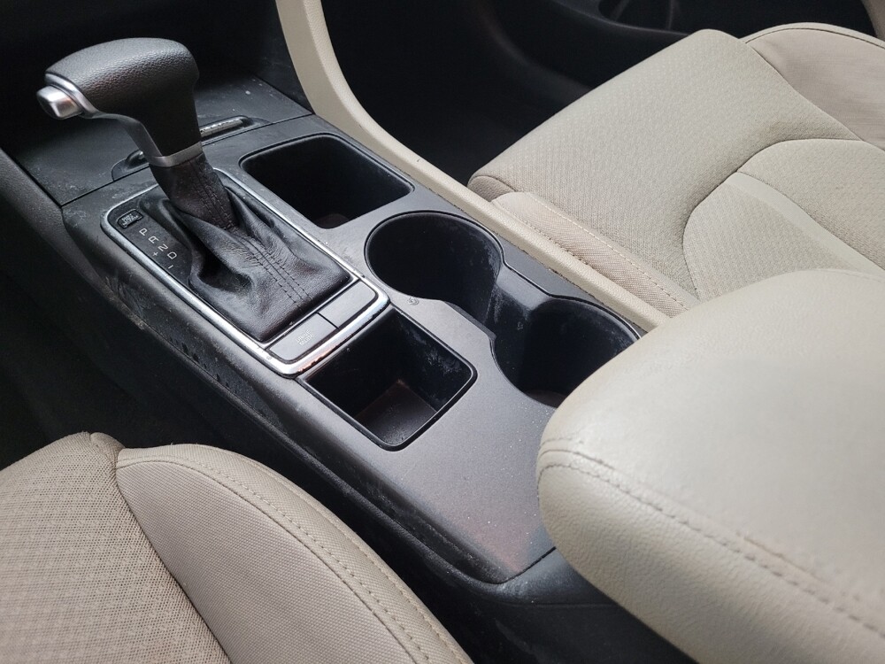 2016 Kia Optima in Memphis, TN 38128 - 18037072 26