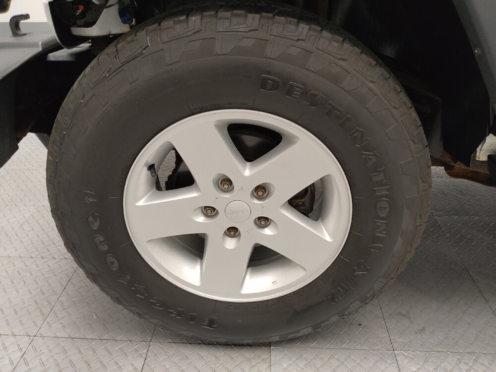 2013 Jeep Wrangler in Midlothian, IL 60445 - 18037268 31