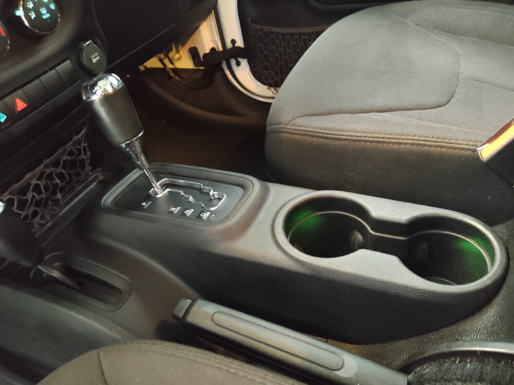 2013 Jeep Wrangler in Midlothian, IL 60445 - 18037268 26