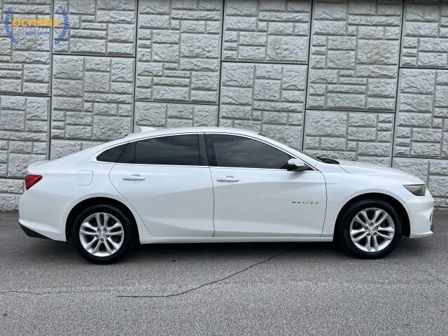 2016 Chevrolet Malibu in Decatur, GA 30032 - 18037372 7