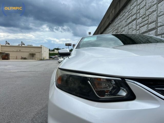 2016 Chevrolet Malibu in Decatur, GA 30032 - 18037372 14