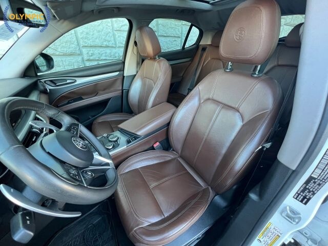2018 Alfa Romeo Stelvio in Decatur, GA 30032 - 18037373 32