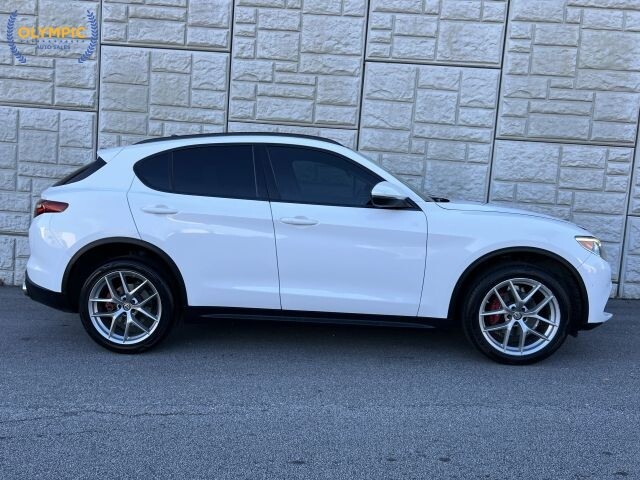 2018 Alfa Romeo Stelvio in Decatur, GA 30032 - 18037373 7