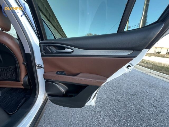 2018 Alfa Romeo Stelvio in Decatur, GA 30032 - 18037373 40
