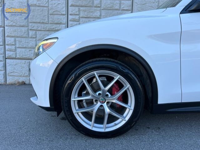 2018 Alfa Romeo Stelvio in Decatur, GA 30032 - 18037373 8