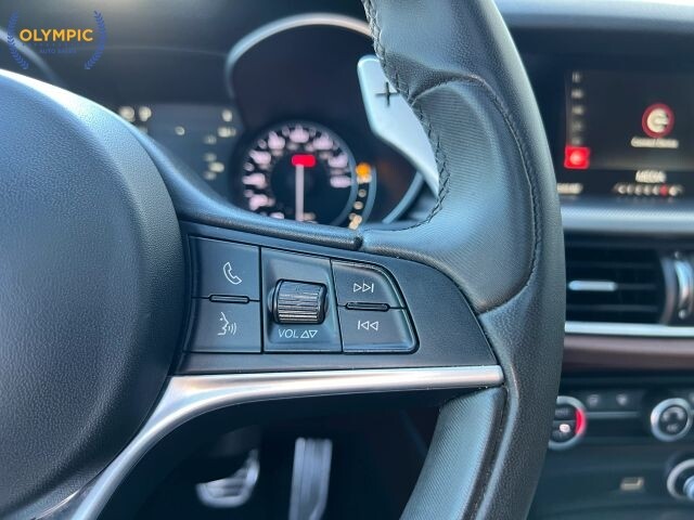 2018 Alfa Romeo Stelvio in Decatur, GA 30032 - 18037373 24