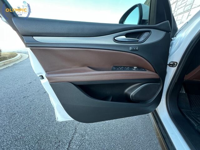 2018 Alfa Romeo Stelvio in Decatur, GA 30032 - 18037373 37