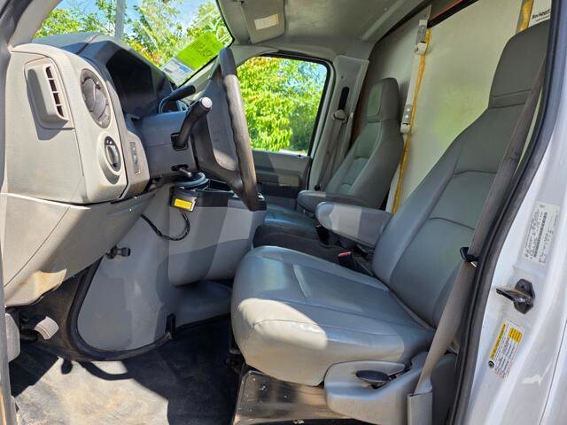 2018 Ford E-350 and Econoline 350 in Blauvelt, NY 10913 - 18037659 14
