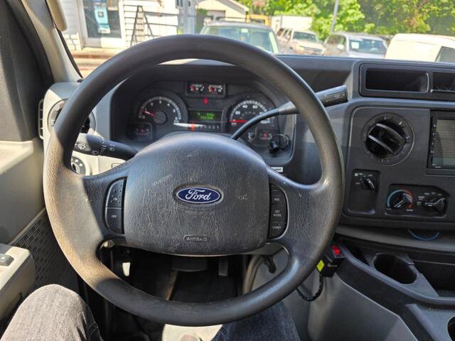 2018 Ford E-350 and Econoline 350 in Blauvelt, NY 10913 - 18037659 16