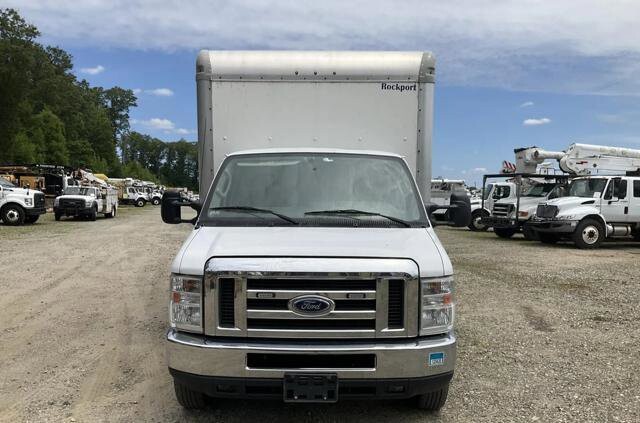 2018 Ford E-350 and Econoline 350 in Blauvelt, NY 10913 - 18037659 52