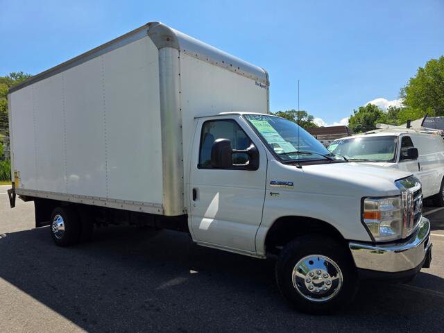 2018 Ford E-350 and Econoline 350 in Blauvelt, NY 10913 - 18037659